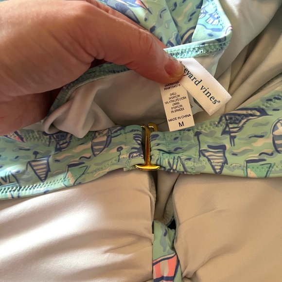 Vineyard vines one piece swimsuit size medium - Picture 5 of 7